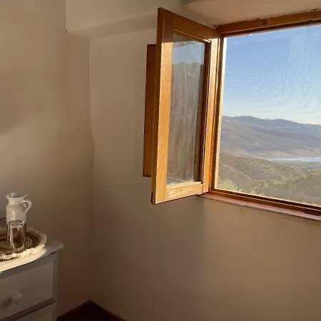 Bed & Breakfast Casa Vista Al Iznajar